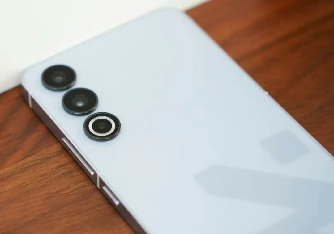 用5年流畅不卡，2000块钱可以买到的三款骁龙8Gen2手机！