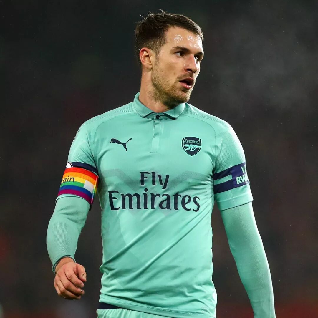 



败走安菲尔德……
