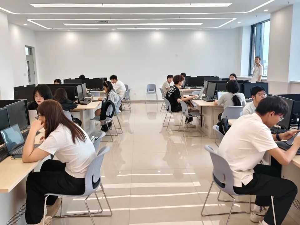 数智工程学院举办“WPS办公应用技能大赛”圆满落幕