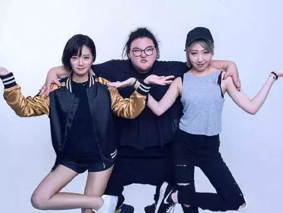 撞脸小栗旬、彭于晏、易烊千玺…竟然是女生？（组图） - 54