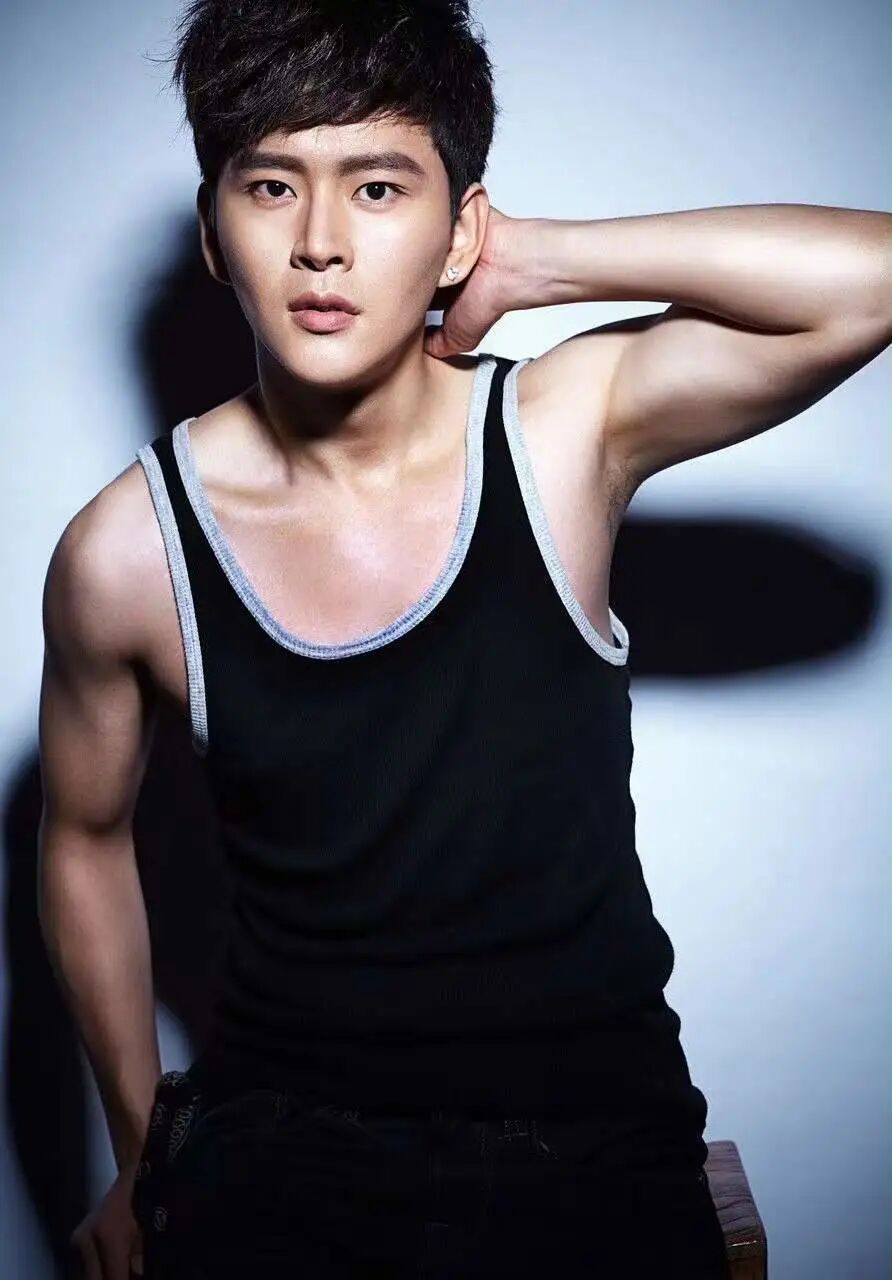 艺术与设计 - 还记得《杉杉来了》的郑棋吗?劳模成这样还不火?