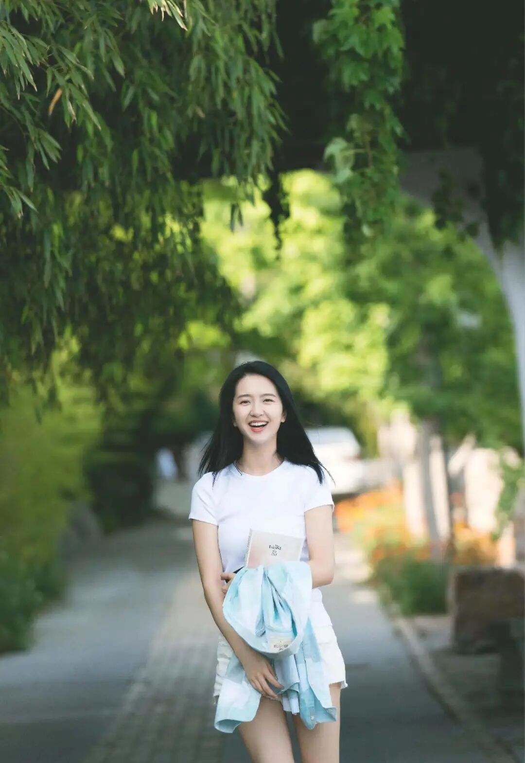 还记得择天记的莫雨吗现在成品牌主理人了