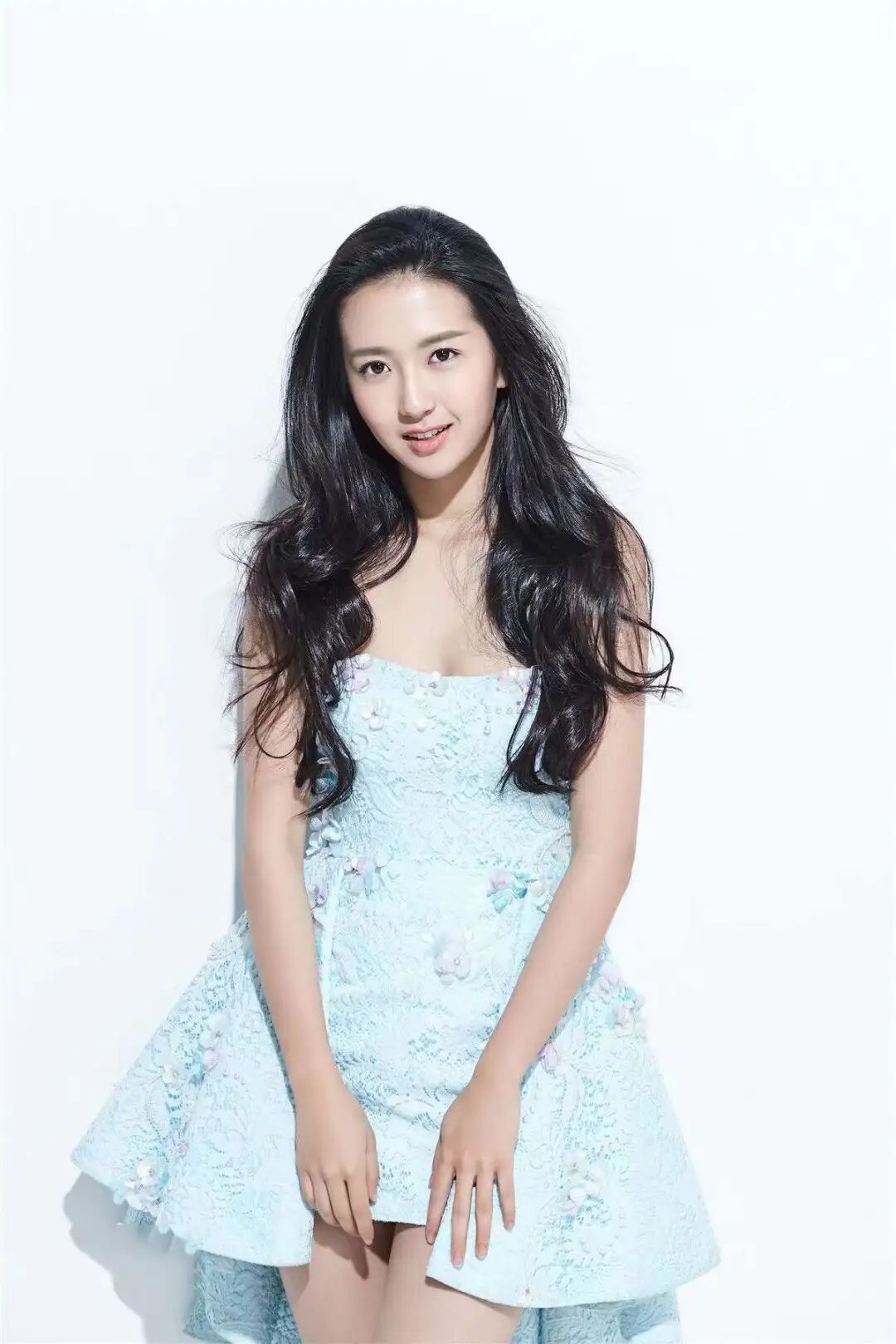 还记得择天记的莫雨吗现在成品牌主理人了