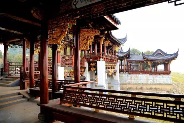 政策有变！资本环境洗牌，旅游特色小镇或将遭遇瓶颈