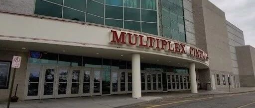 突发！4名蒙面歹徒在纽约电影院开枪打死25岁男子 在逃！事发影院留学生常去