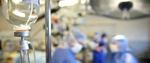 每天喝2斤半！浙江男子脖子比头还大，最后切下七八斤脂肪…