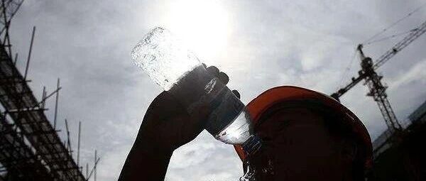 连发预警！一点降温机会也没有！@宁波人，接下来更需要防范的是…