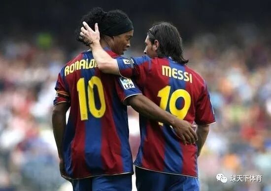 生日快乐！绿荫场上永远的足球精灵