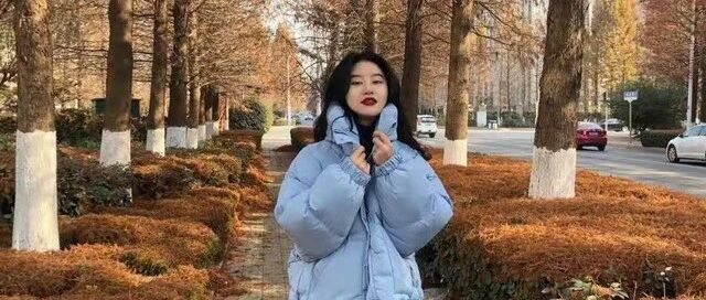 “羽绒服”搭配是门学问，跟着潮人这样穿，才能时髦洋气又保暖