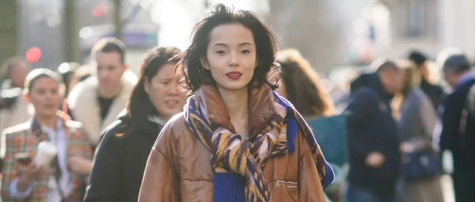 羽绒服+围巾=温暖时髦，太好看！