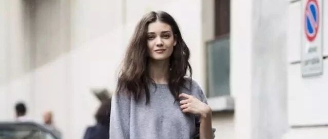 这条裤子，竟然能搞定所有时髦搭配？！