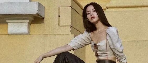 你穿短上衣+老爹裤=真的时髦炸了！