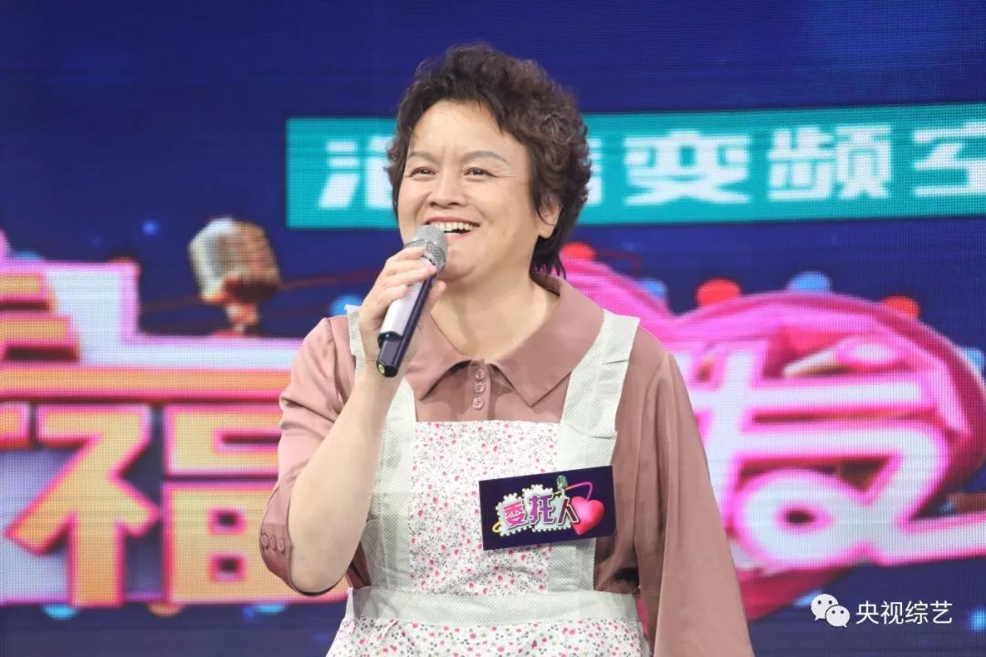 中国版苏珊大妈勇敢追梦歌声唱进人民大会堂
