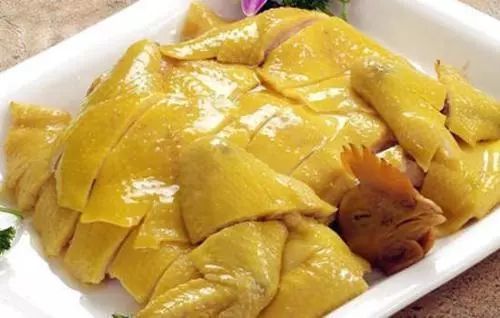 炒鸡的做法最正宗的做法 白切鸡的正宗做法，“细皮嫩肉”的白切鸡这几步必不可少！