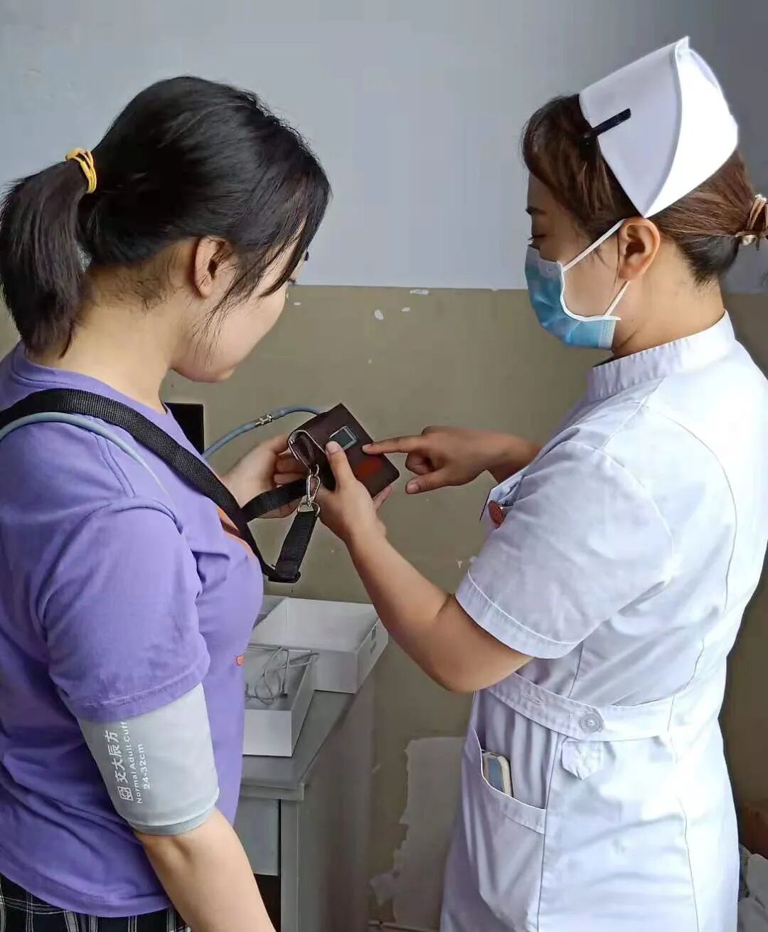 监测病人仪器叫什么高血压患者的福音｜西院区内科又添一台新仪器_https://www.jmylbn.com_新闻资讯_第6张