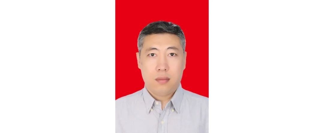 刘双翼 图片