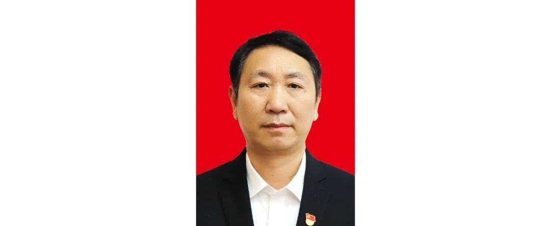 邱增明 图片