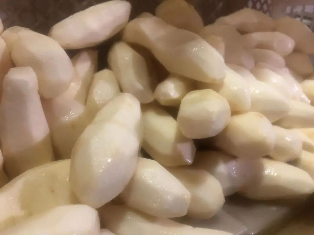 薯""猪仔薯"干下面请欣赏"猪仔薯"的诞生记"猪仔薯"常吃做法糖水烹调