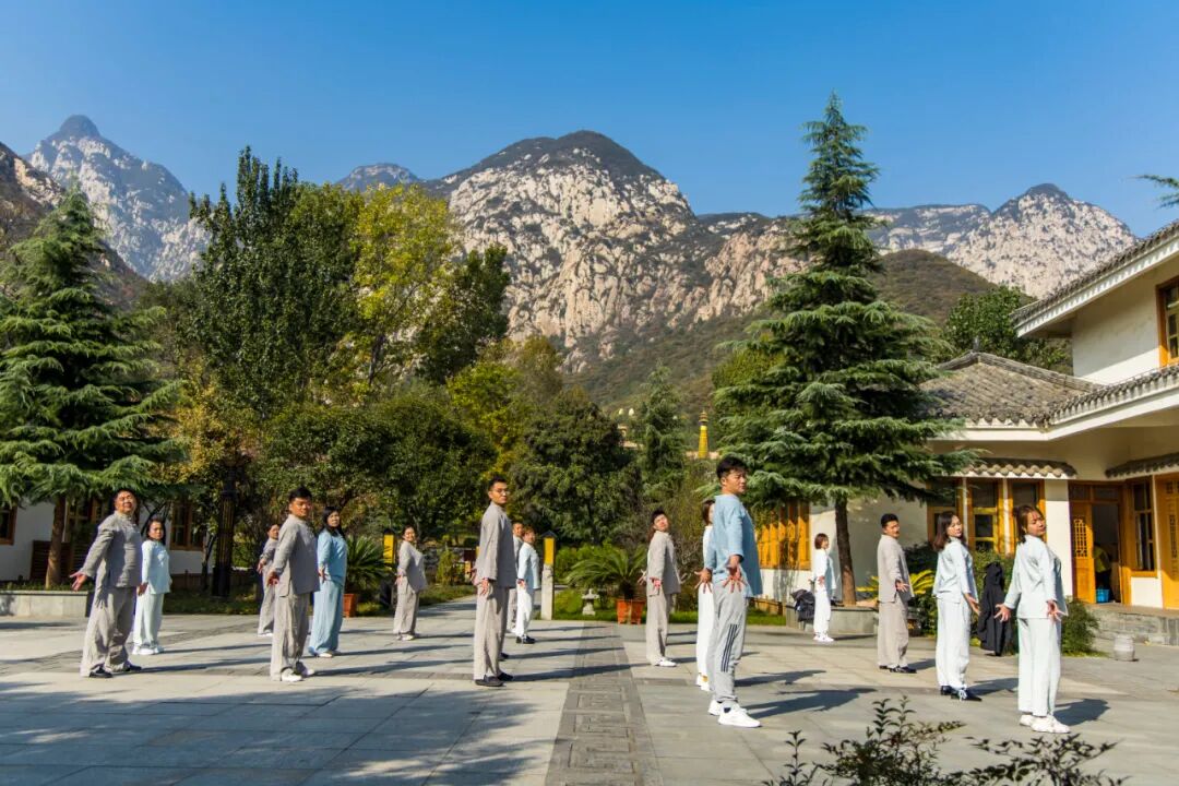 走，一起到嵩山露营地，追梦去!