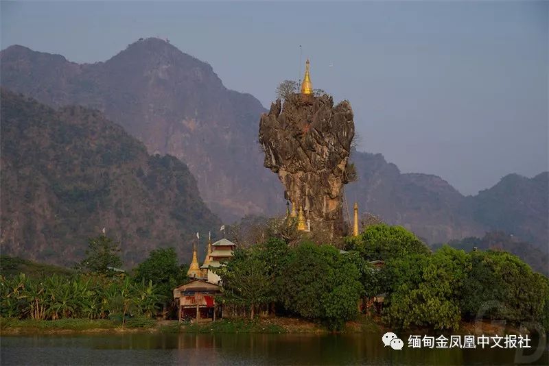 克倫邦位於緬甸的東南部薩爾溫江下游,東界泰國,北接撣邦和克耶邦,西