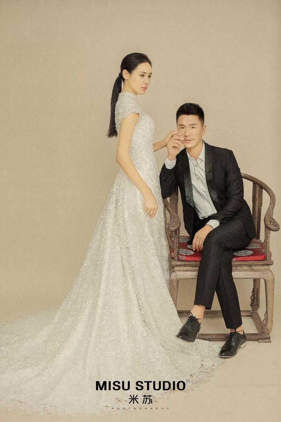 婚礼灵感 | 怀旧复古风让婚纱照美的像画一样