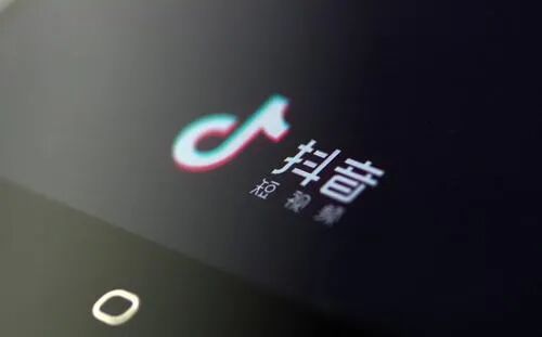 我在抖音制造流量垃圾