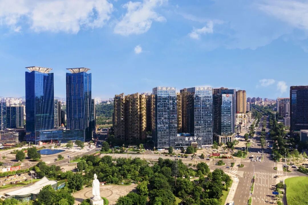 助力企业发展 加快产业集群 | 泸州市筹备办调研泸州金融商业中心(图4)