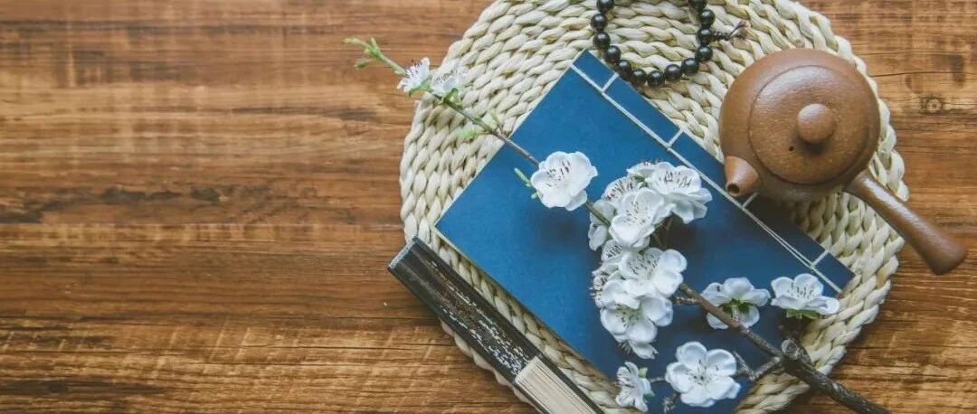 有一副对联      贼都不敢偷