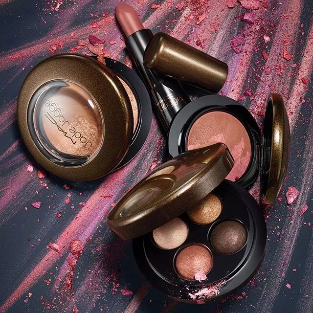 MAC 年底合作款巨作 与珠宝设计师 Jade Jagger 歌手 Sia 合作系列