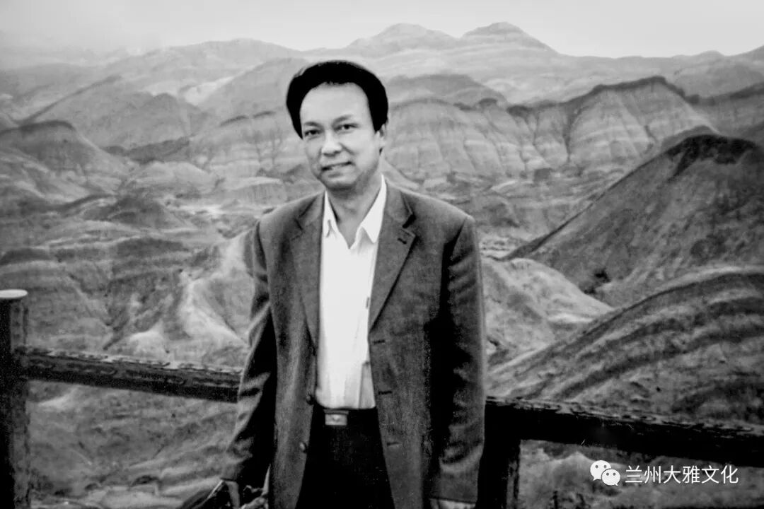 传承启新潜心践行毛志成革命题材人物画创作