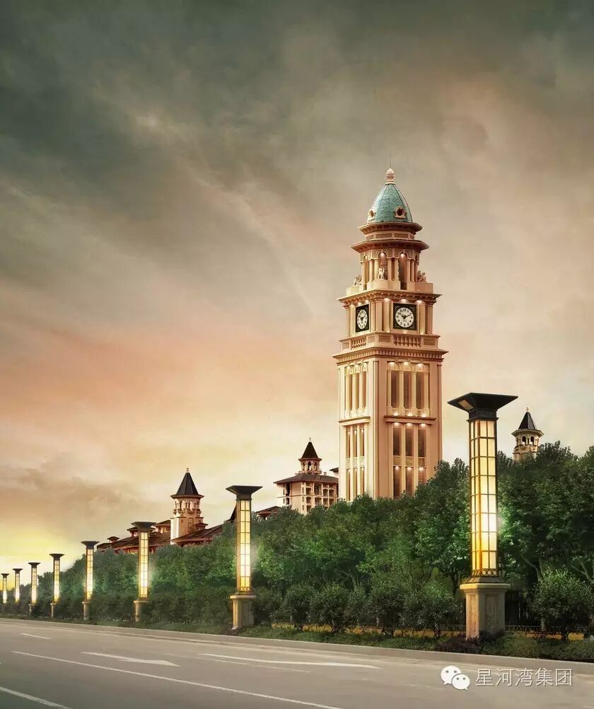 钟楼秉承星河湾一贯的南欧建筑风格,透露着古典高雅,华丽浪漫的气息.