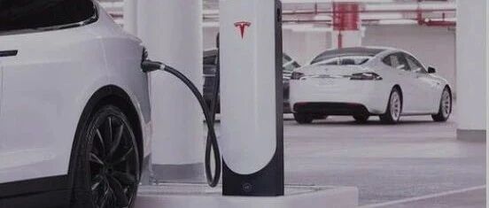 大连男子新买一辆特斯拉，结果却尴尬了：这车要成摆设？