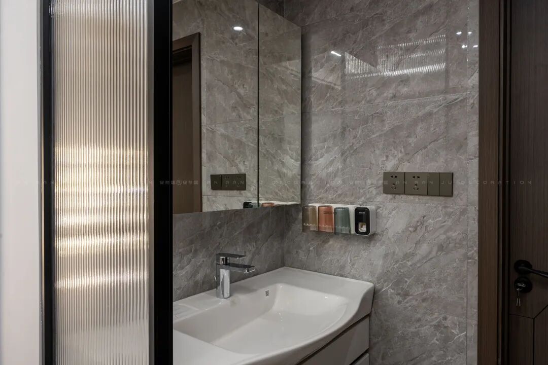 苏州安然居装饰-璐璐，电话：13912647392