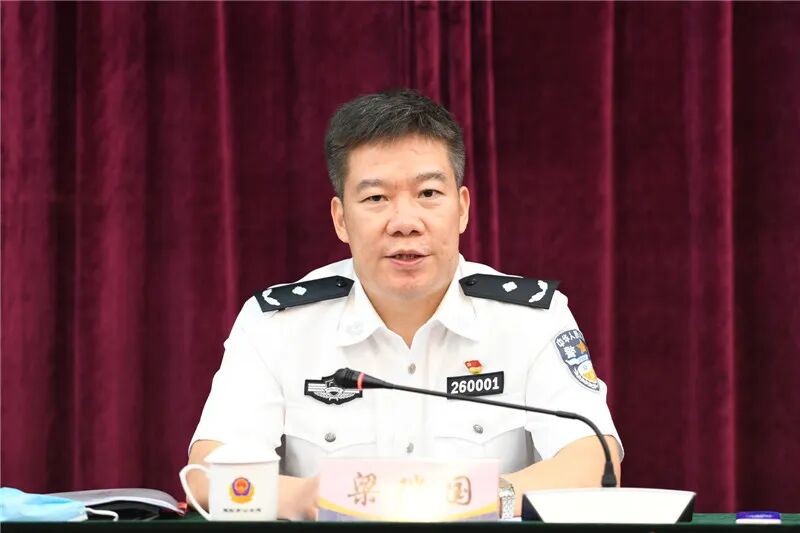 梁瑞国集中全警力量掀起飓风2020专项打击高潮