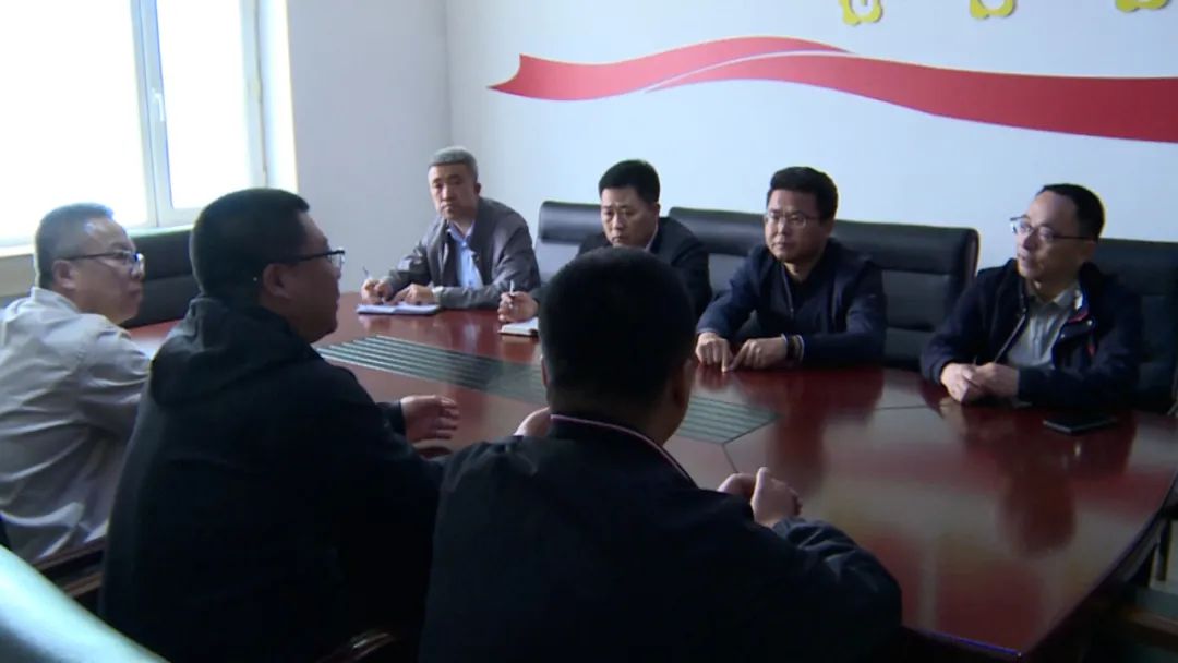 嫩江市委副书记政府市长崔凯调研指导企业安全生产等工作