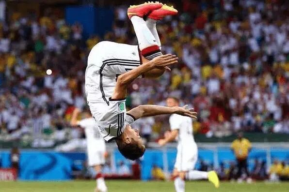 c罗梅西2022世界杯_c罗参加2022世界杯吗_c罗今年参加几次世界杯