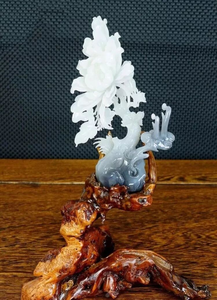 大件玉雕包括哪些东西_大件玉雕包括什么_玉雕的大件不包括