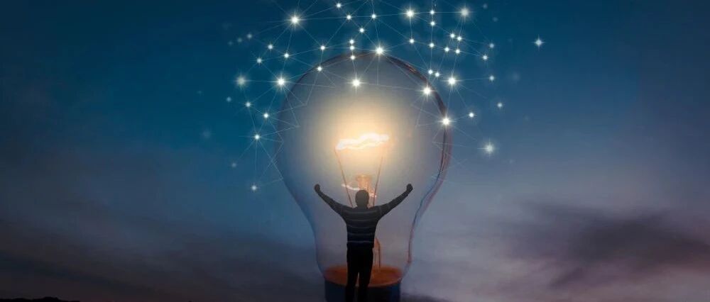 从半年开不了单的新人，到个人总业绩第一名的销冠，在他的身上发生了什么？