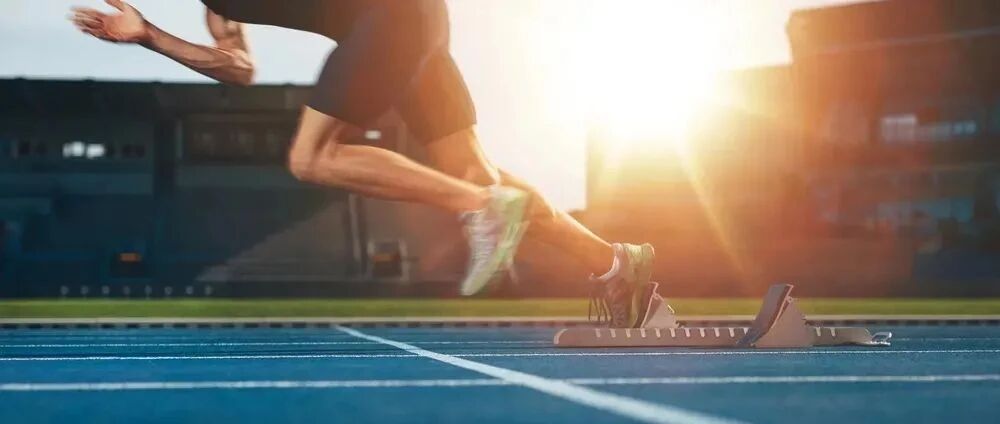 他在第一次面试被刷，如今已经成为区域总监