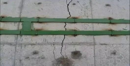 干工程，混凝土裂缝、麻面、蜂窝怎么修补？项目经理、总监必修课!的图4