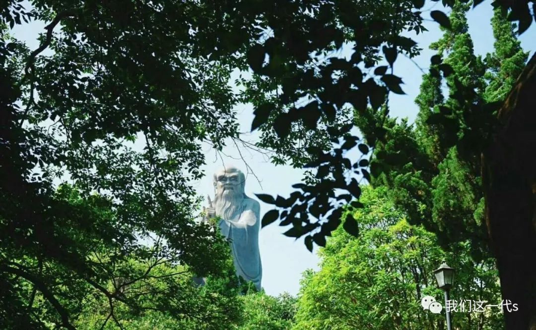 一只苹果还是一个苹果