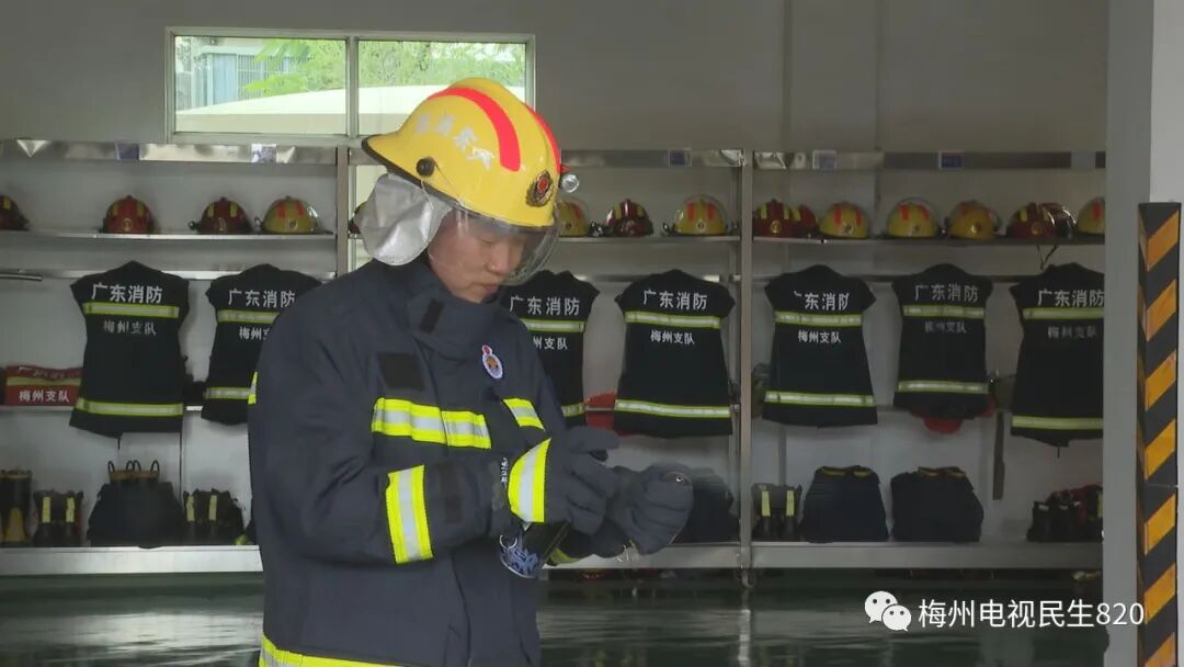 cq40cpu温度正常gpu温度过高_支持内置温度感应器, 可显示机内温度支持防雷_温度缩写