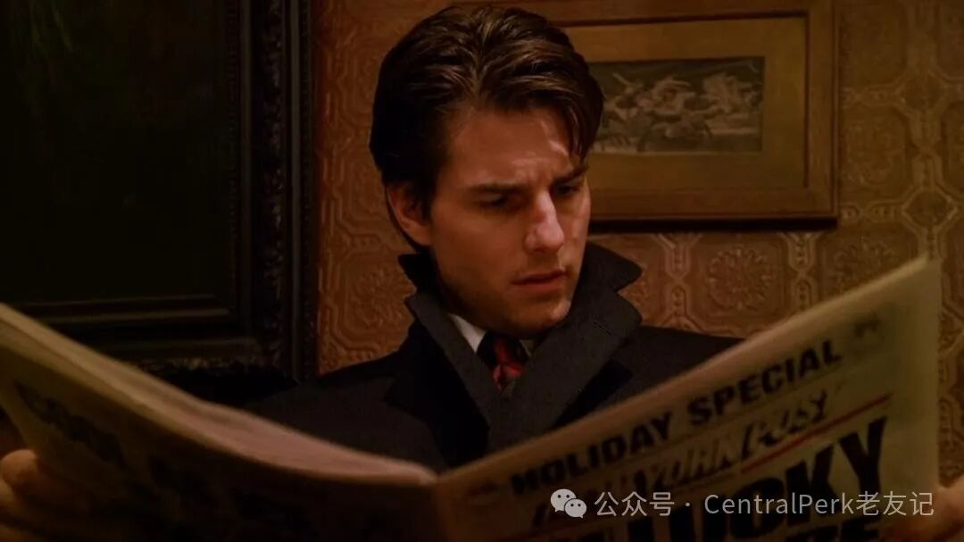 他利用医生的身份进入了停尸房,看见了女尸.