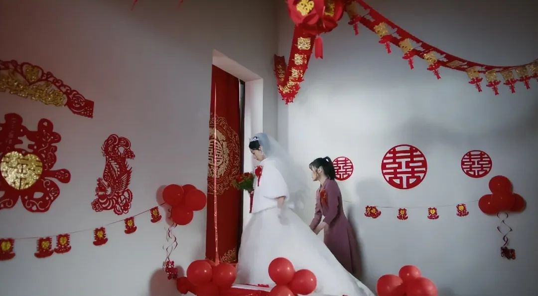 赵丽颖面相旺夫吗_赵丽颖的面相有福气_赵丽颖的面相一看就很精明