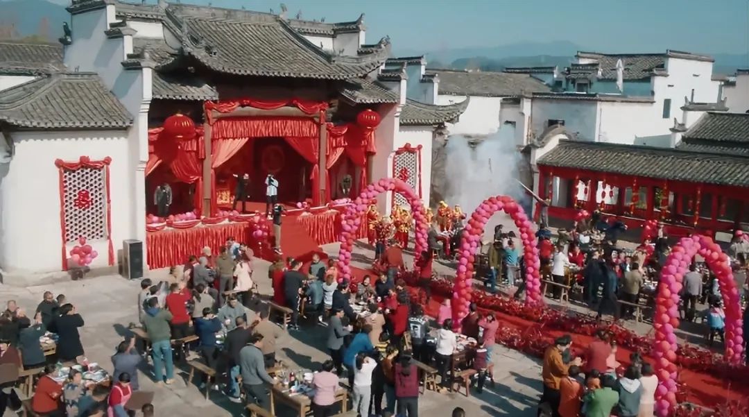 赵丽颖的面相一看就很精明_赵丽颖面相旺夫吗_赵丽颖的面相有福气