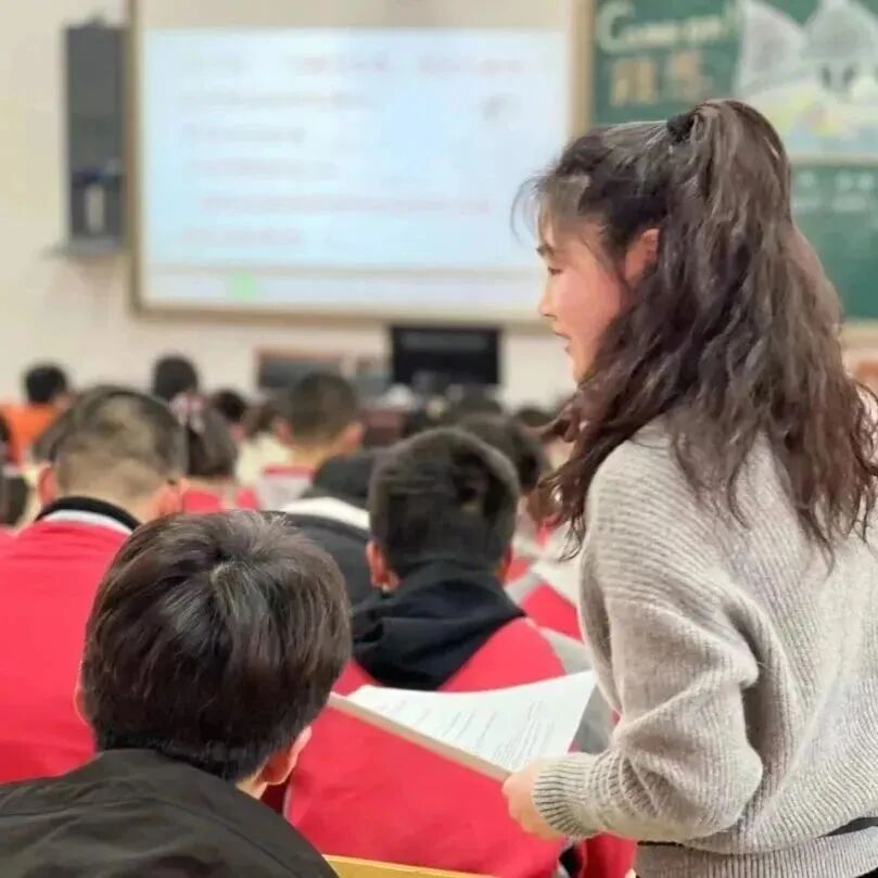 第3323季【青春课堂】刘雨琪：生而逢世，才女亦有为——李清照《如梦令》《夏日绝句》《渔家傲》群诗整合教学