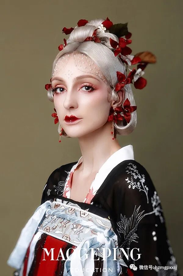 化妆学校正规学校学费一览表_化妆学校_化妆学校十大名校