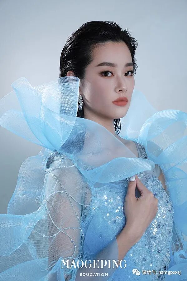 新娘化妆师服务的对象是新娘，婚礼上更好的方法-首码网-网上创业赚钱首码项目发布推广平台