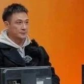 刘奕畅拿到最难的题,却和吴镇宇上演最精彩的表演,拿到红卡了