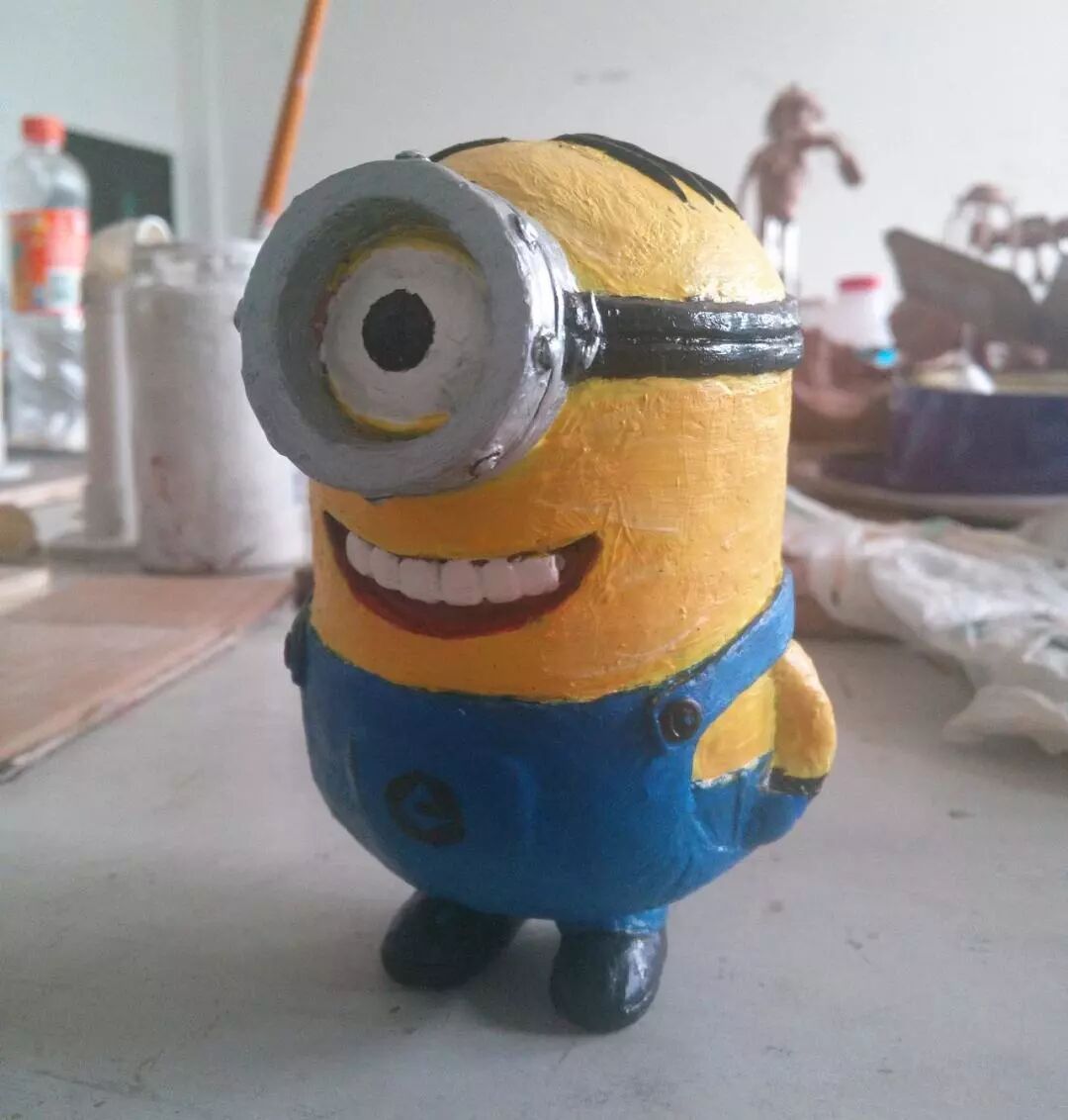 《小黄人》《蜡笔小新&哆啦a梦》泥塑课程的意义.